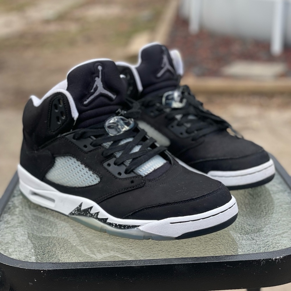 Retro Jordan 5 Oreo
